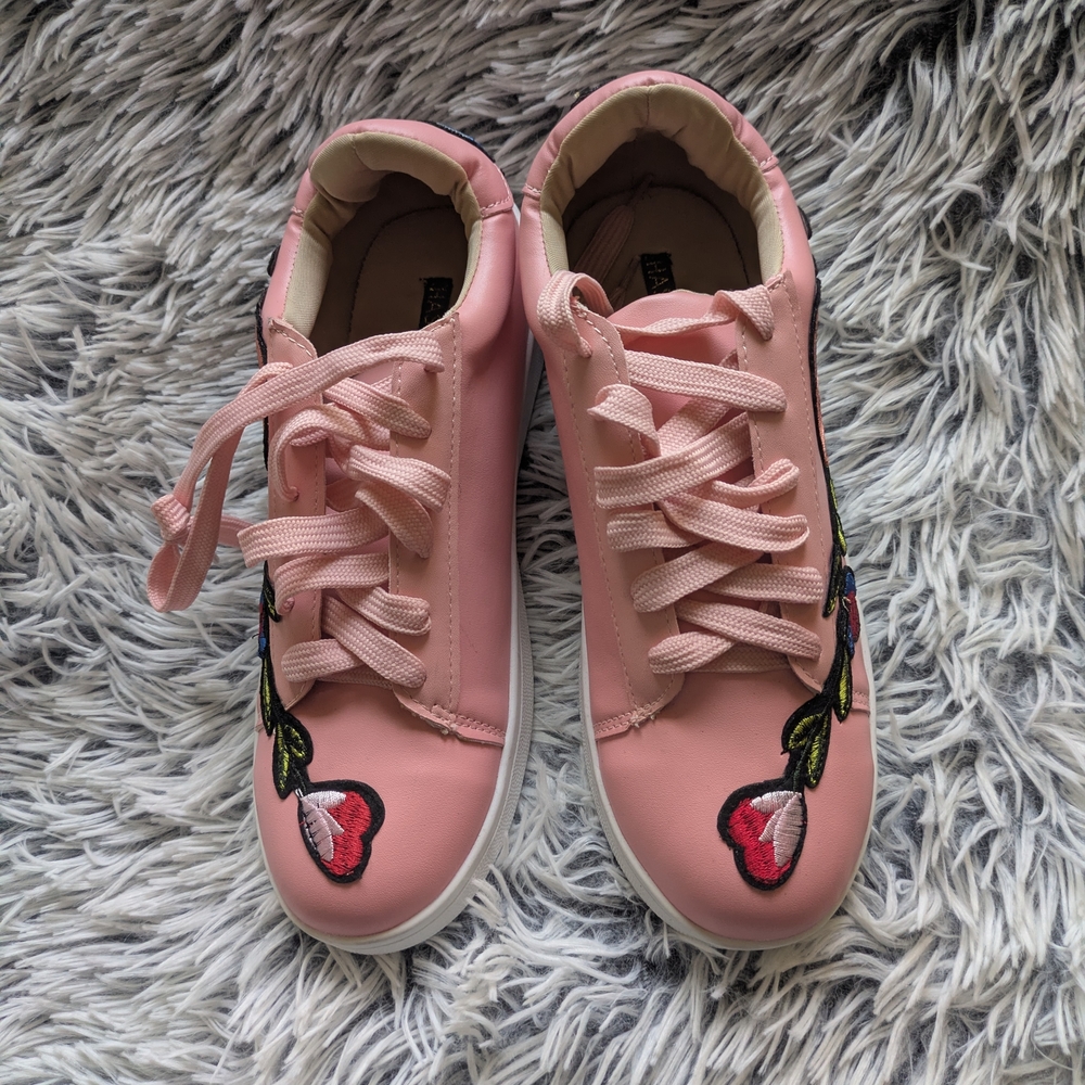 Chase + Chloe Pink Embroidery Heart & Floral Lace-Up Sneakers - Picture 1 of 8